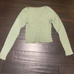 Women’s Cropped Button Tee